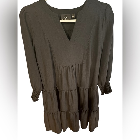 G by Giuliana V neck Tiered NWOT - Picture 2 of 4